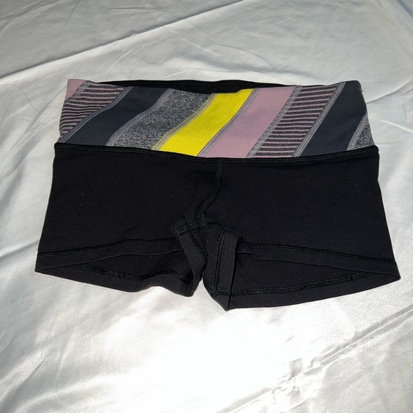 Lululemon bundle - Picture 2 of 3